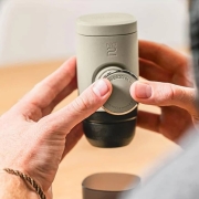 Machine à café manuelle Minipresso NS2 WACACO